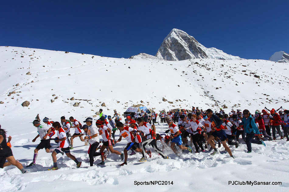 Participants of the Tenzing Hillary Everest Marathon start their race from Gorakshep, near Khumbu Icefall. Nepalis continue to dominate top positions in this annual event, which is needless to say the world’s highest altitude marathon. Photo: Sunil Sharma 
